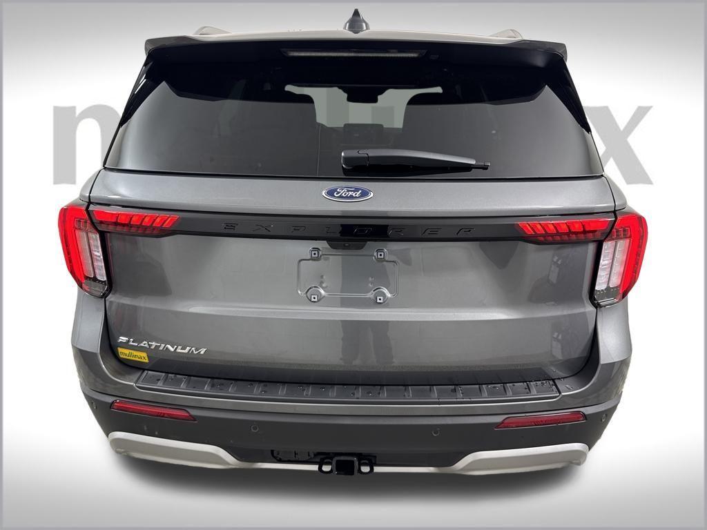 new 2025 Ford Explorer car, priced at $50,347