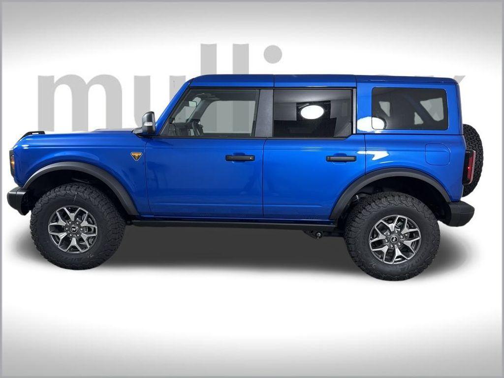 new 2025 Ford Bronco car, priced at $59,017
