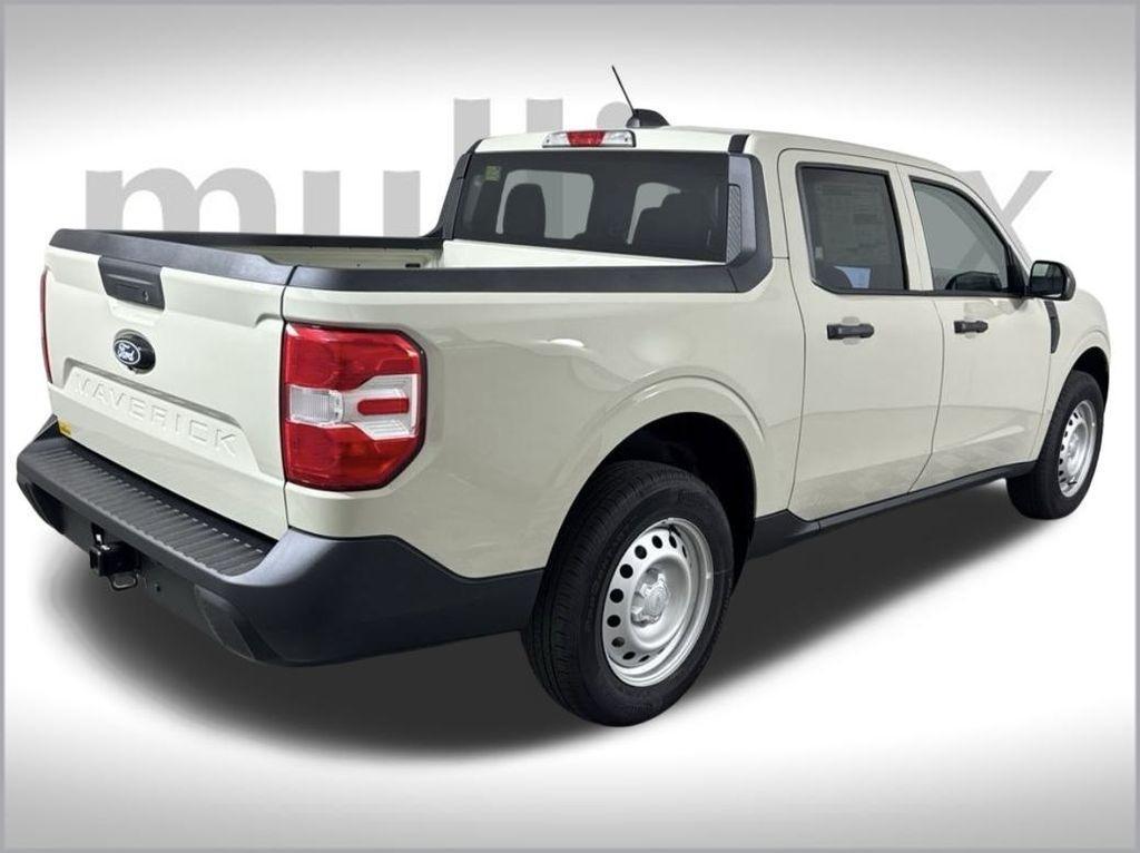 new 2025 Ford Maverick car, priced at $28,065