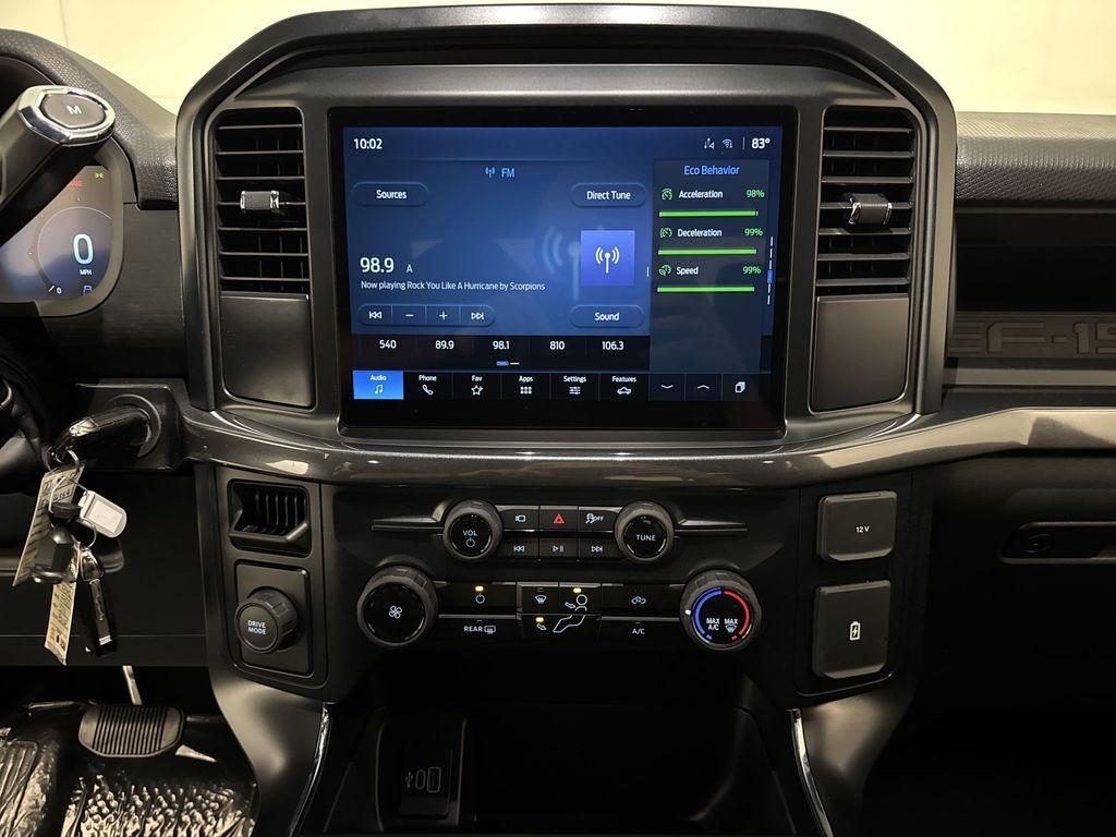 new 2025 Ford F-150 car, priced at $40,495