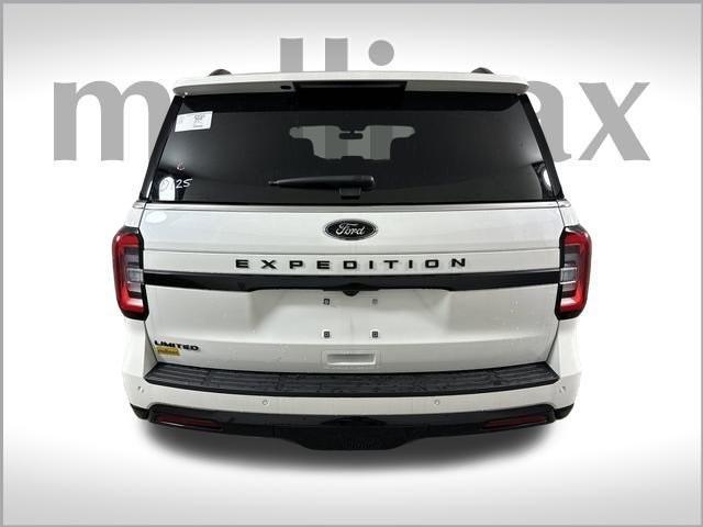 new 2024 Ford Expedition car, priced at $74,305