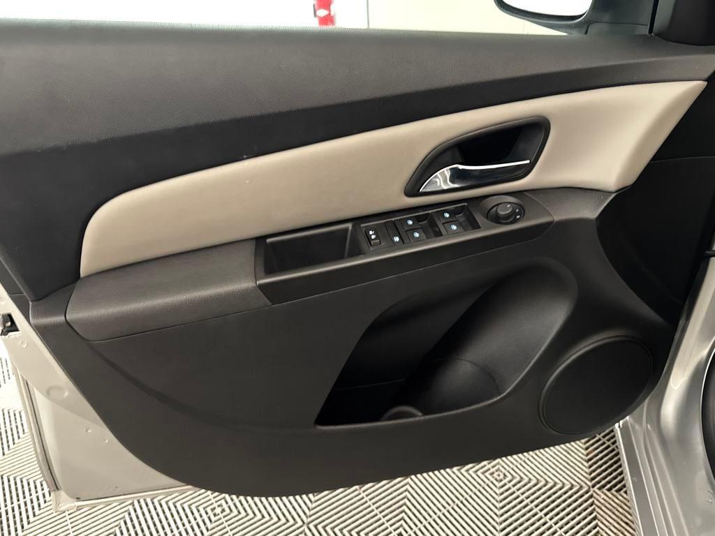 used 2015 Chevrolet Cruze car, priced at $6,501