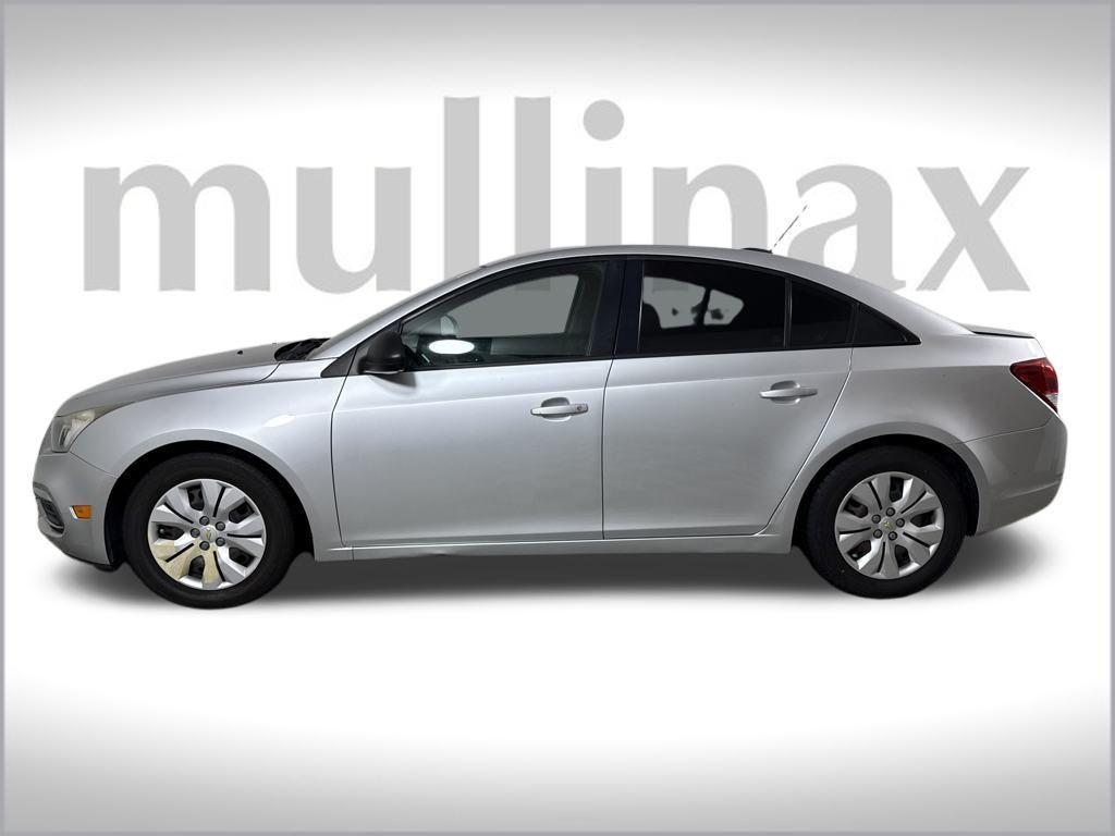 used 2015 Chevrolet Cruze car, priced at $6,501