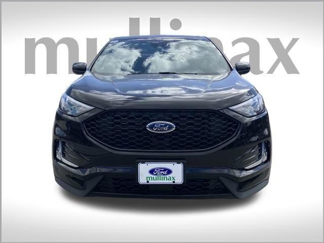 new 2024 Ford Edge car, priced at $37,465