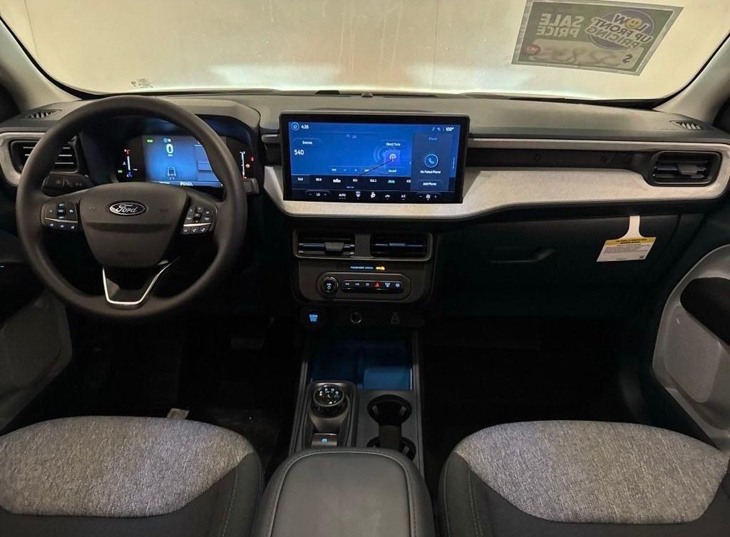 new 2025 Ford Maverick car, priced at $31,727