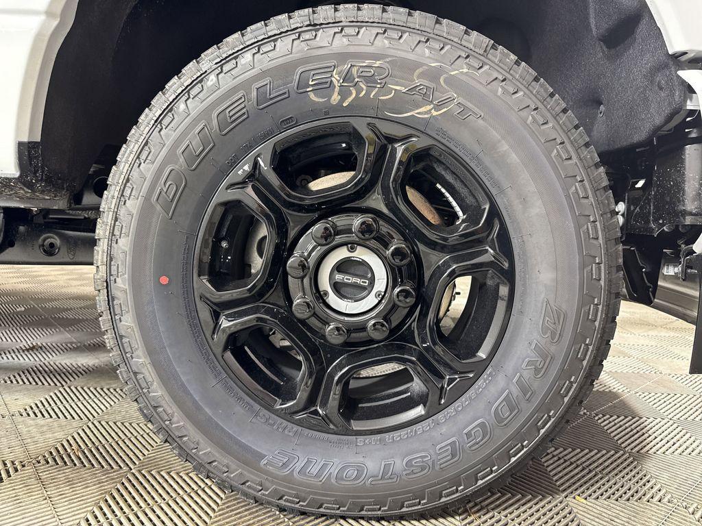 new 2025 Ford F-250 car, priced at $55,314
