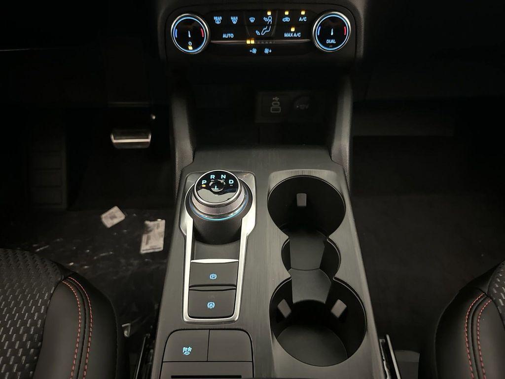 new 2024 Ford Escape car, priced at $29,382