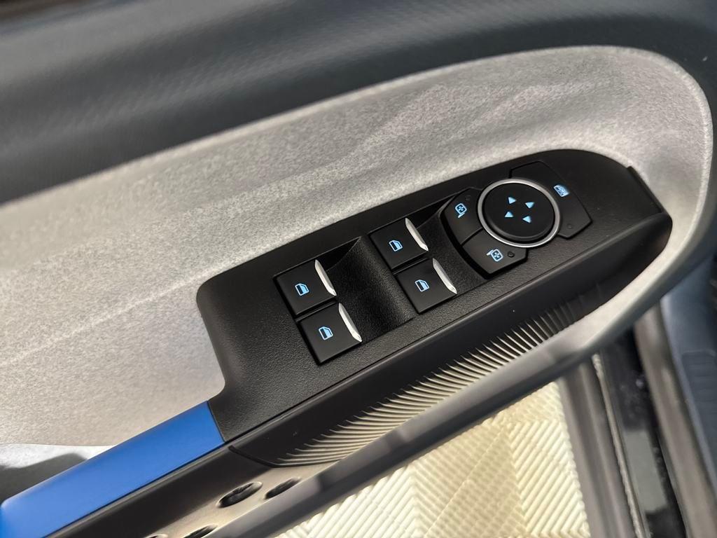 new 2025 Ford Maverick car, priced at $32,979