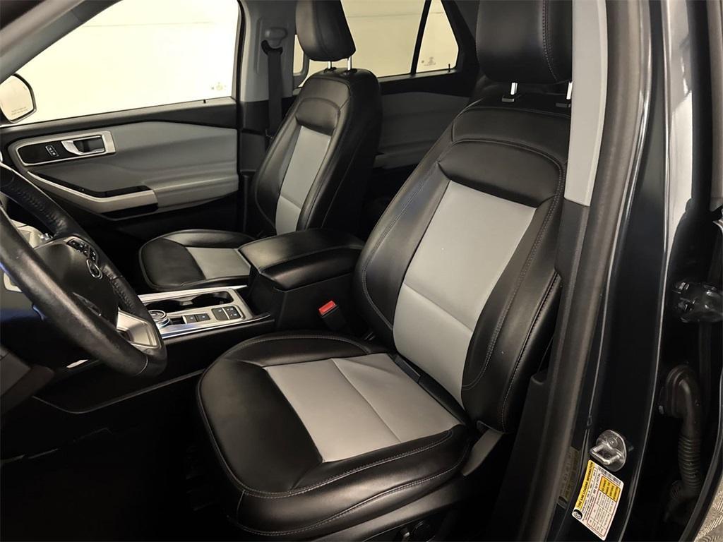 used 2022 Ford Explorer car, priced at $29,000