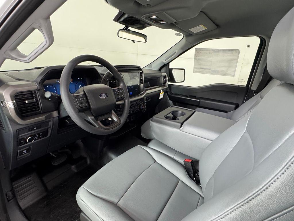 new 2025 Ford F-150 car