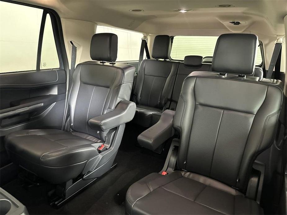 new 2024 Ford Expedition Max car, priced at $62,759