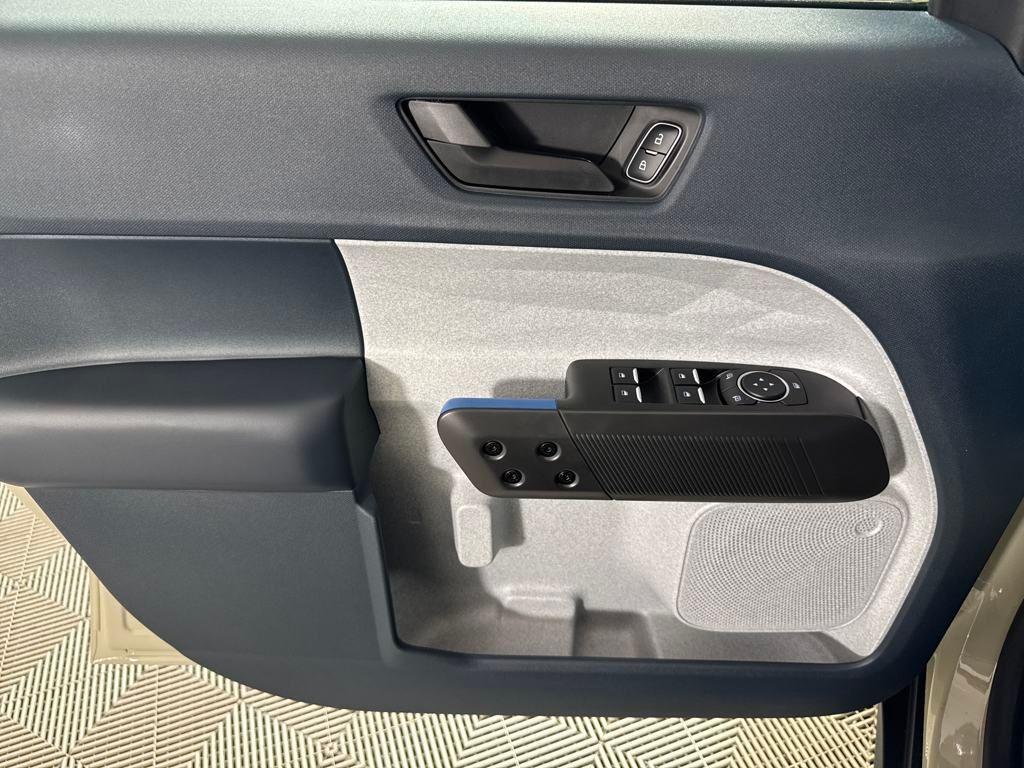 new 2025 Ford Maverick car, priced at $32,979
