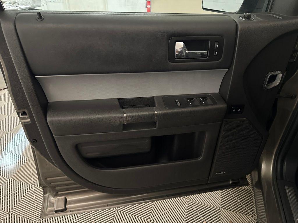 used 2014 Ford Flex car, priced at $7,700