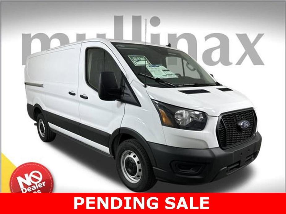 new 2024 Ford Transit-150 car