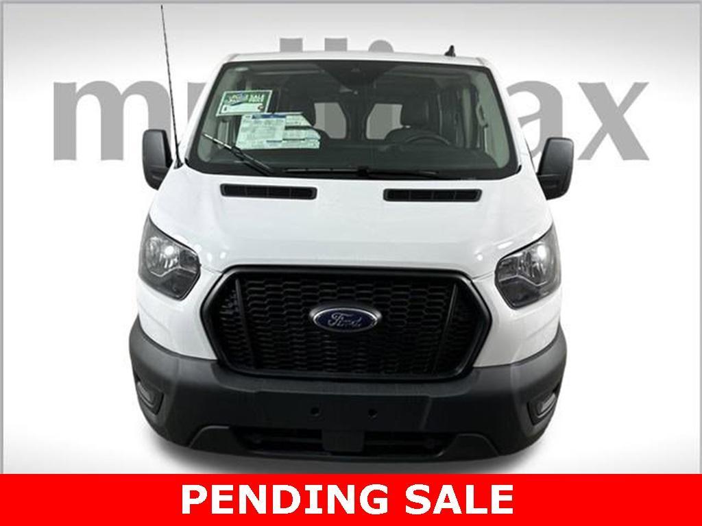 new 2024 Ford Transit-150 car