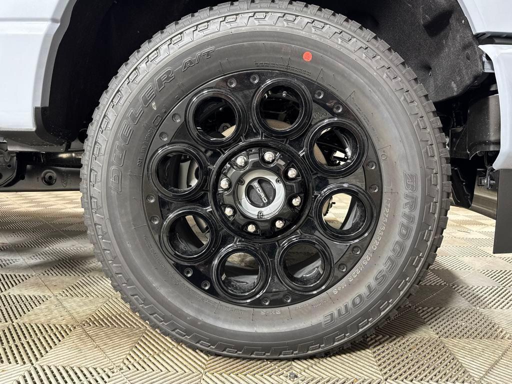new 2025 Ford F-250 car, priced at $85,744