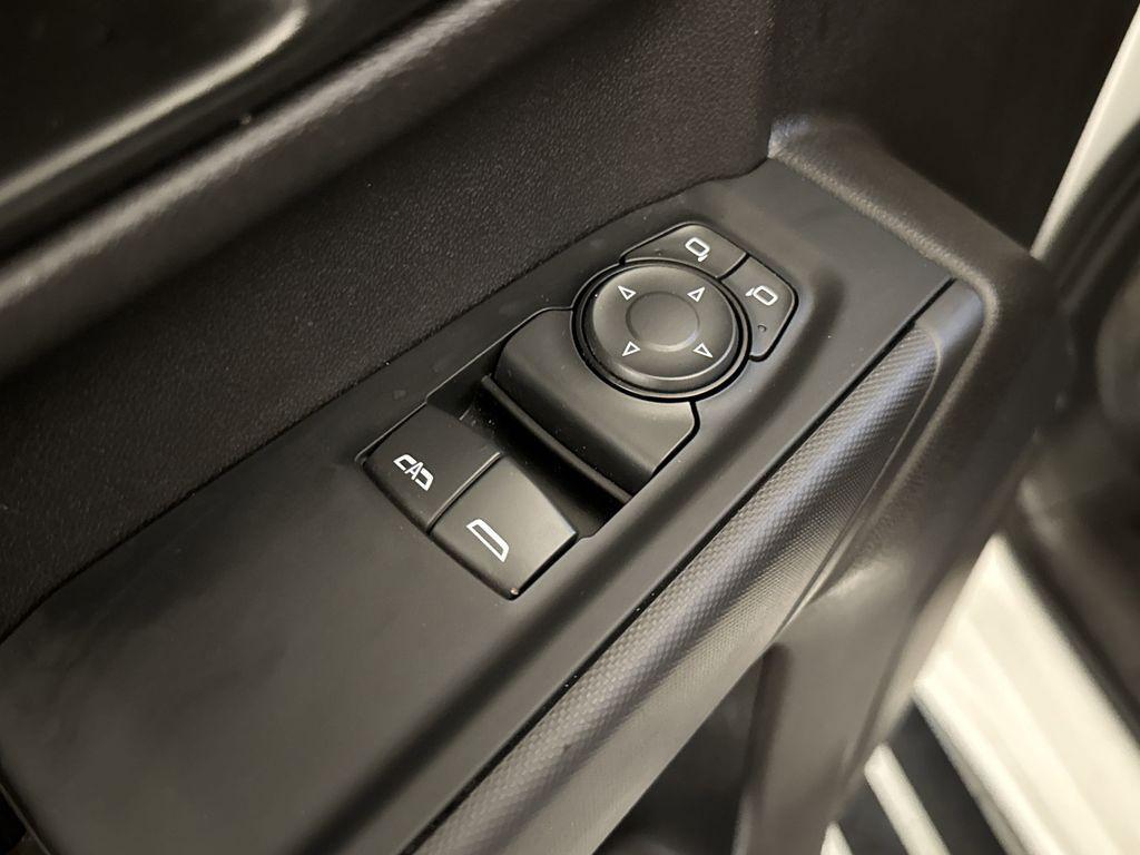 used 2024 Chevrolet Silverado 1500 car, priced at $33,900