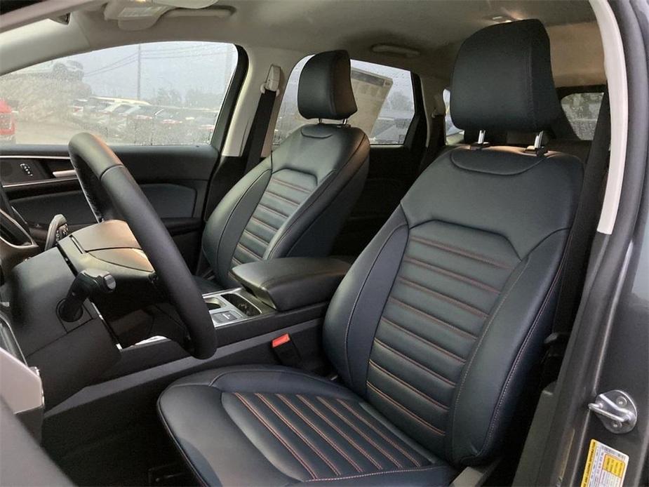 new 2024 Ford Edge car, priced at $38,489