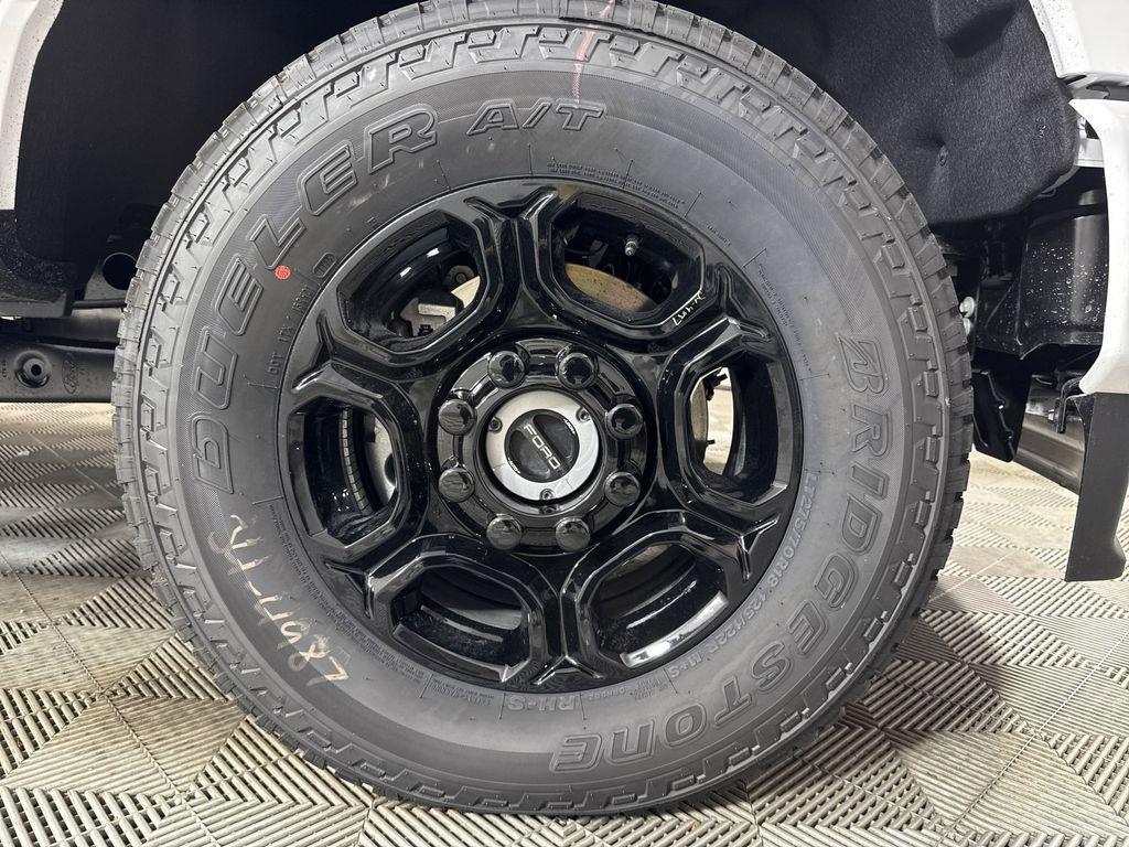 new 2025 Ford F-250 car, priced at $65,941