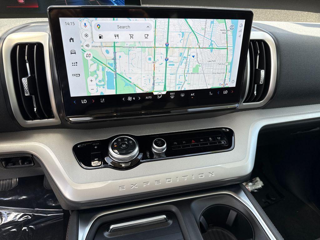 new 2025 Ford Expedition Max car, priced at $70,053