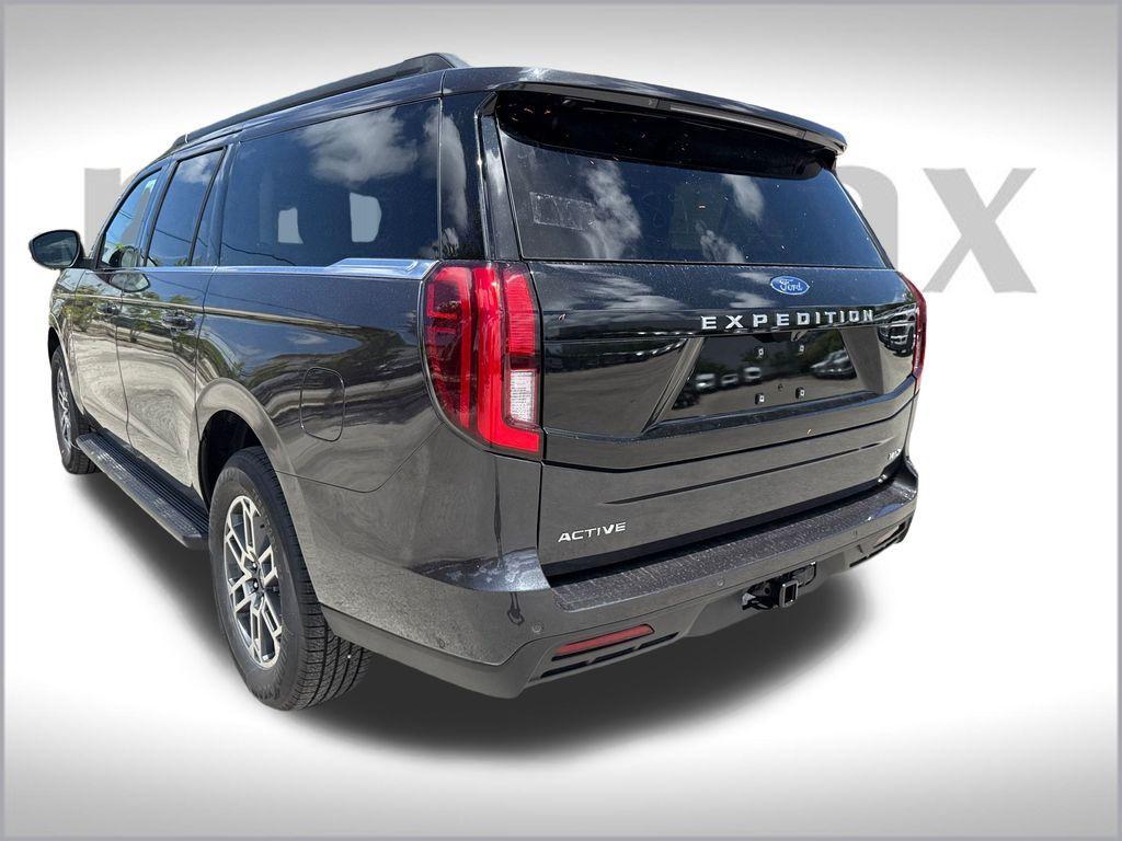 new 2025 Ford Expedition Max car, priced at $70,053