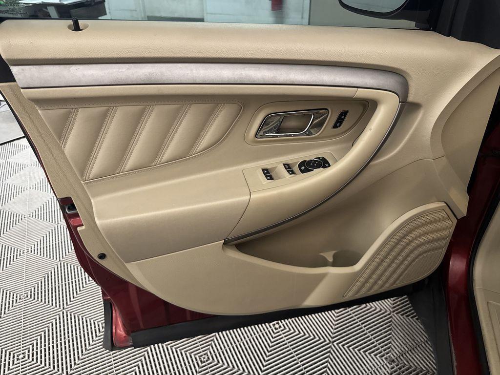 used 2015 Ford Taurus car, priced at $11,500