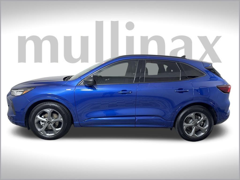 used 2023 Ford Escape car, priced at $25,901