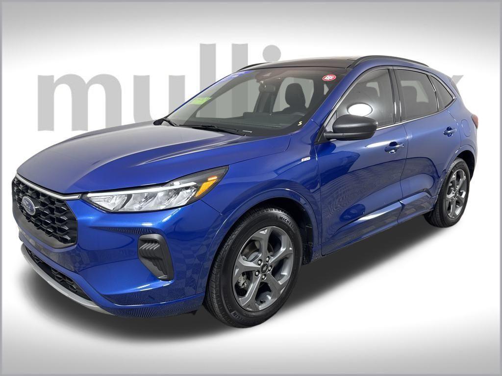 used 2023 Ford Escape car, priced at $25,901