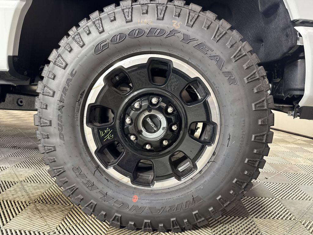 new 2025 Ford F-250 car, priced at $86,656