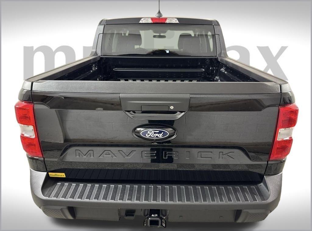 new 2025 Ford Maverick car, priced at $29,940
