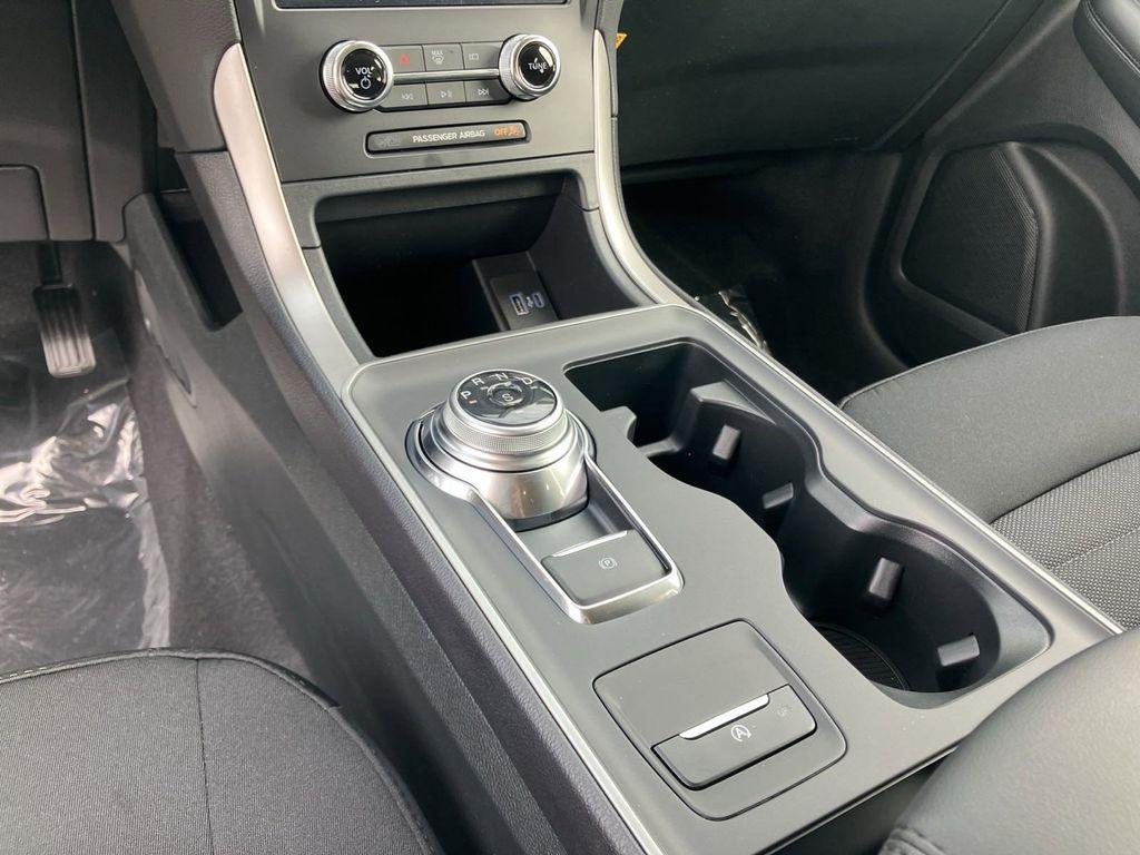 new 2024 Ford Edge car, priced at $33,755