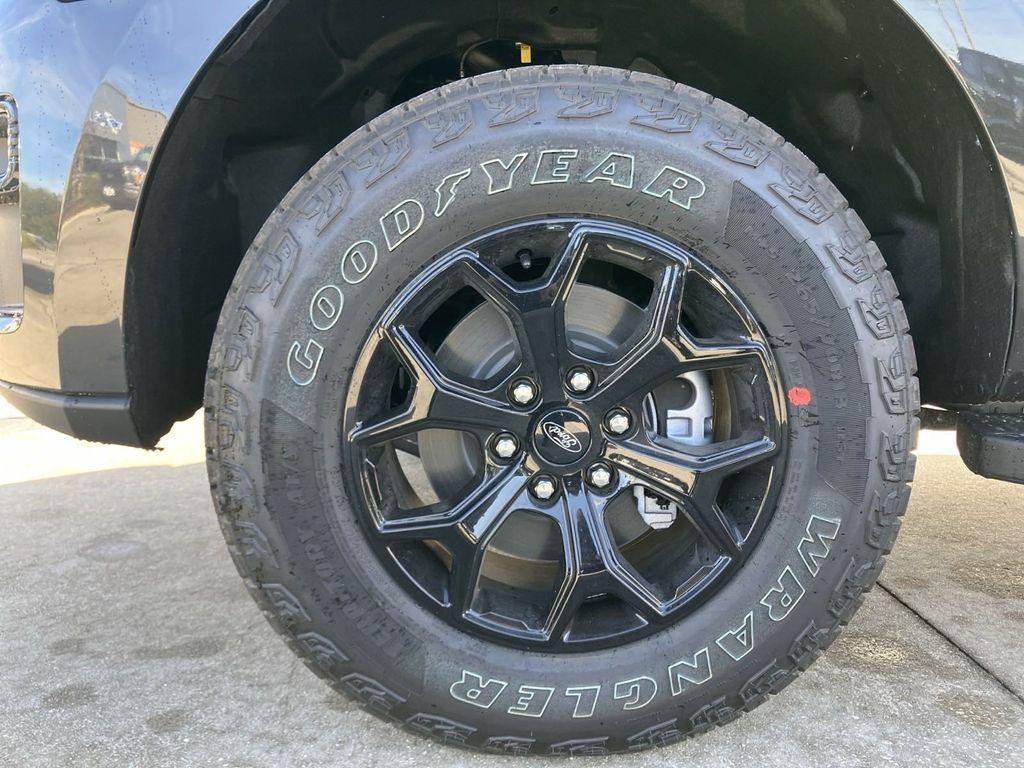 new 2024 Ford Expedition car, priced at $68,963