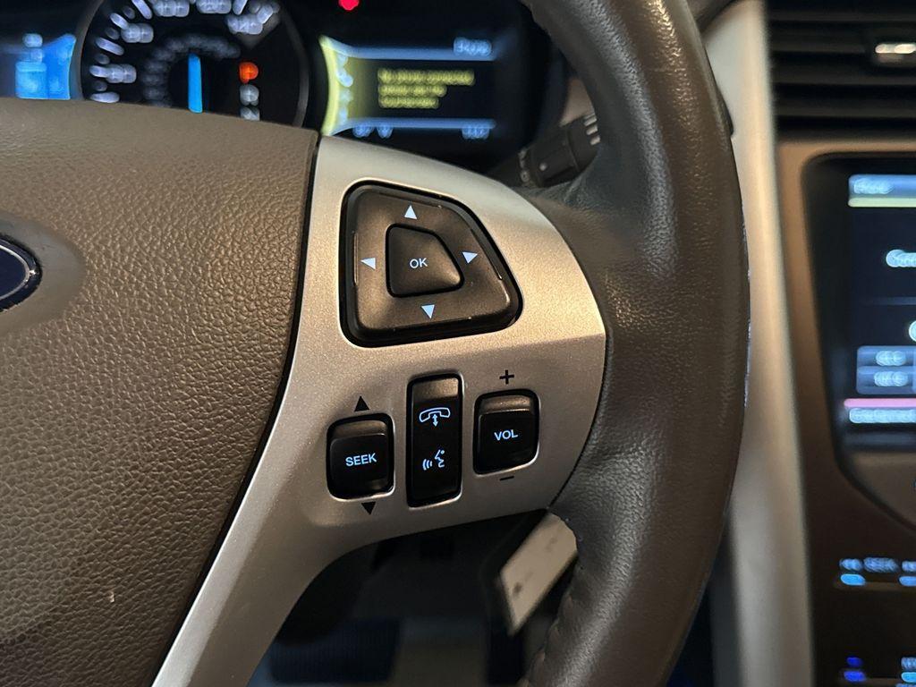 used 2011 Ford Edge car, priced at $5,750