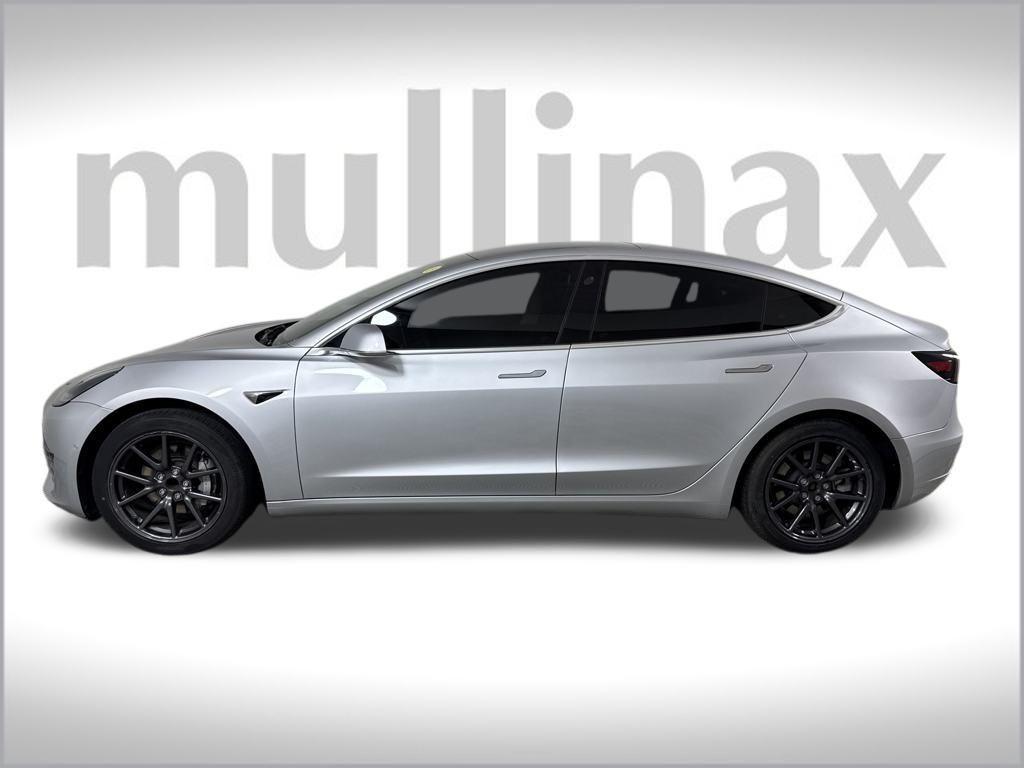 used 2018 Tesla Model 3 car, priced at $21,000
