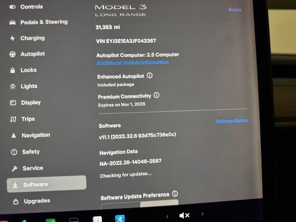 used 2018 Tesla Model 3 car, priced at $21,000