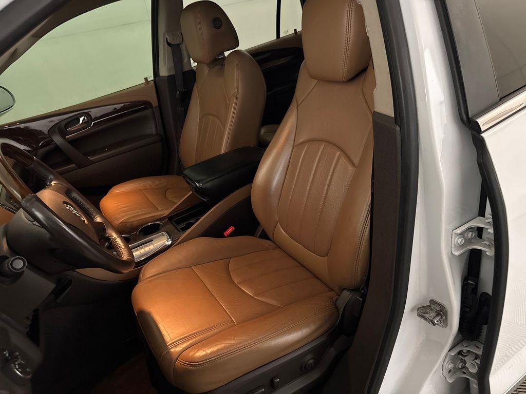 used 2016 Buick Enclave car, priced at $11,500