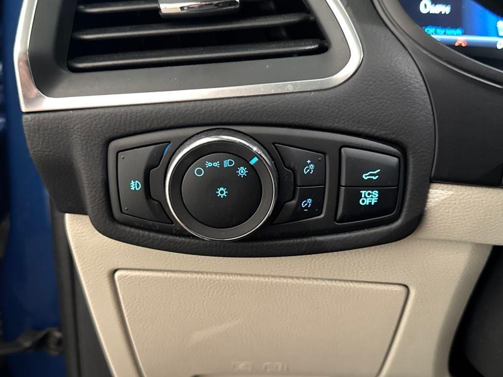 used 2024 Ford Edge car, priced at $33,900