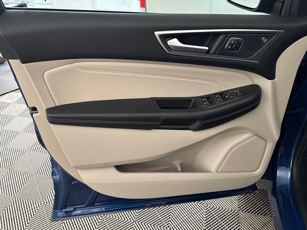 used 2024 Ford Edge car, priced at $33,900