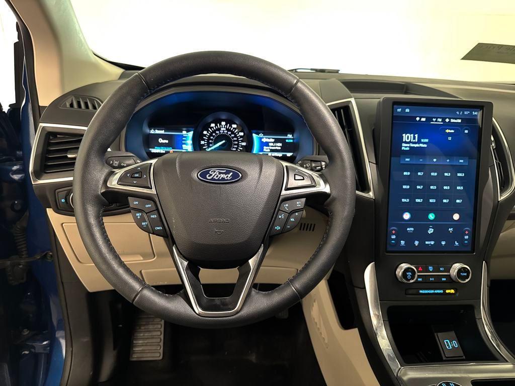 used 2024 Ford Edge car, priced at $33,900