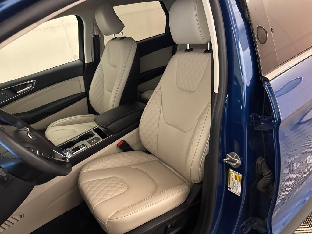 used 2024 Ford Edge car, priced at $33,900