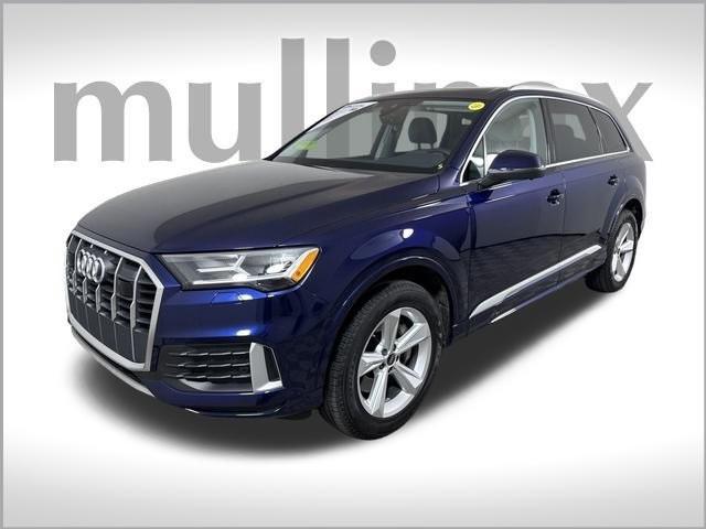 used 2023 Audi Q7 car, priced at $46,900