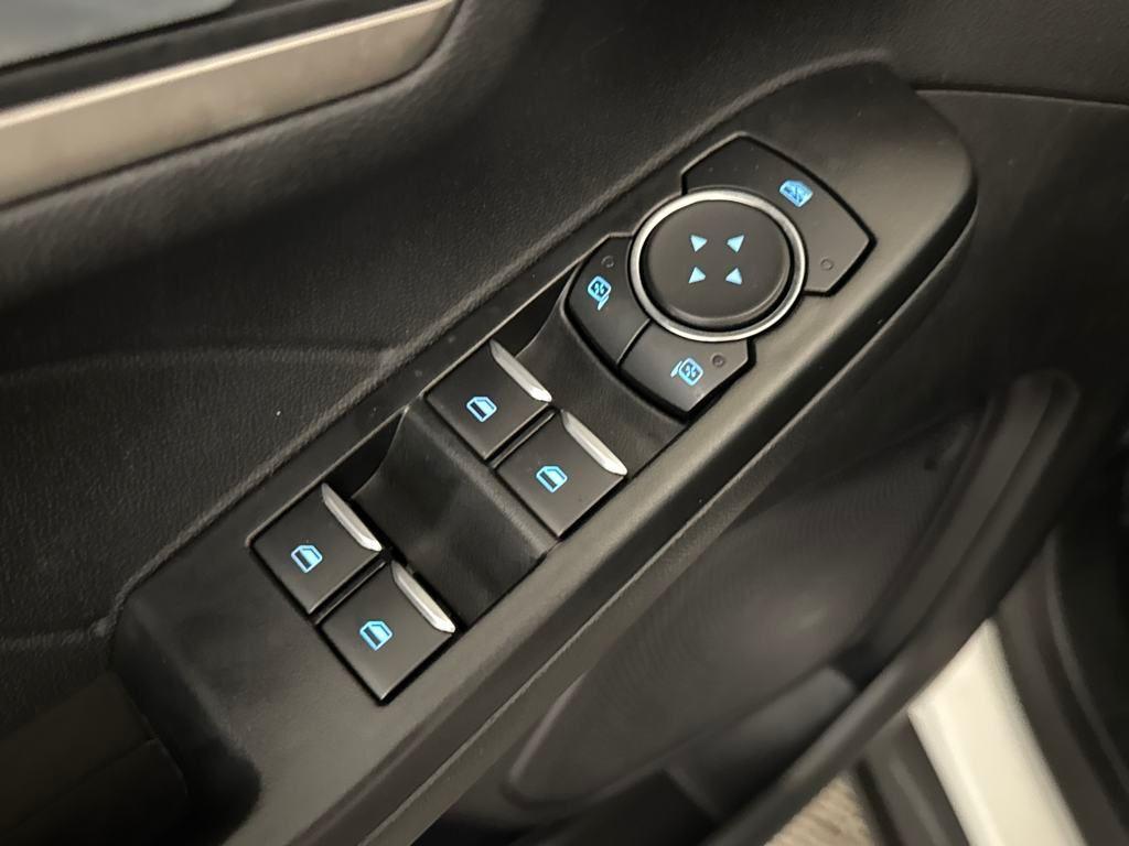 used 2022 Ford Escape car, priced at $23,250