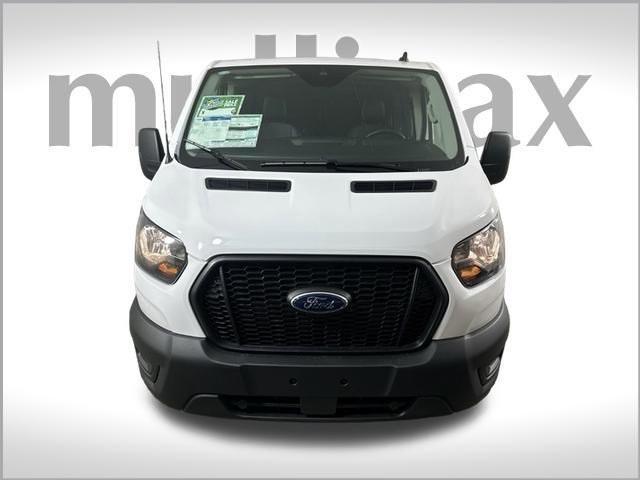 new 2024 Ford Transit-250 car