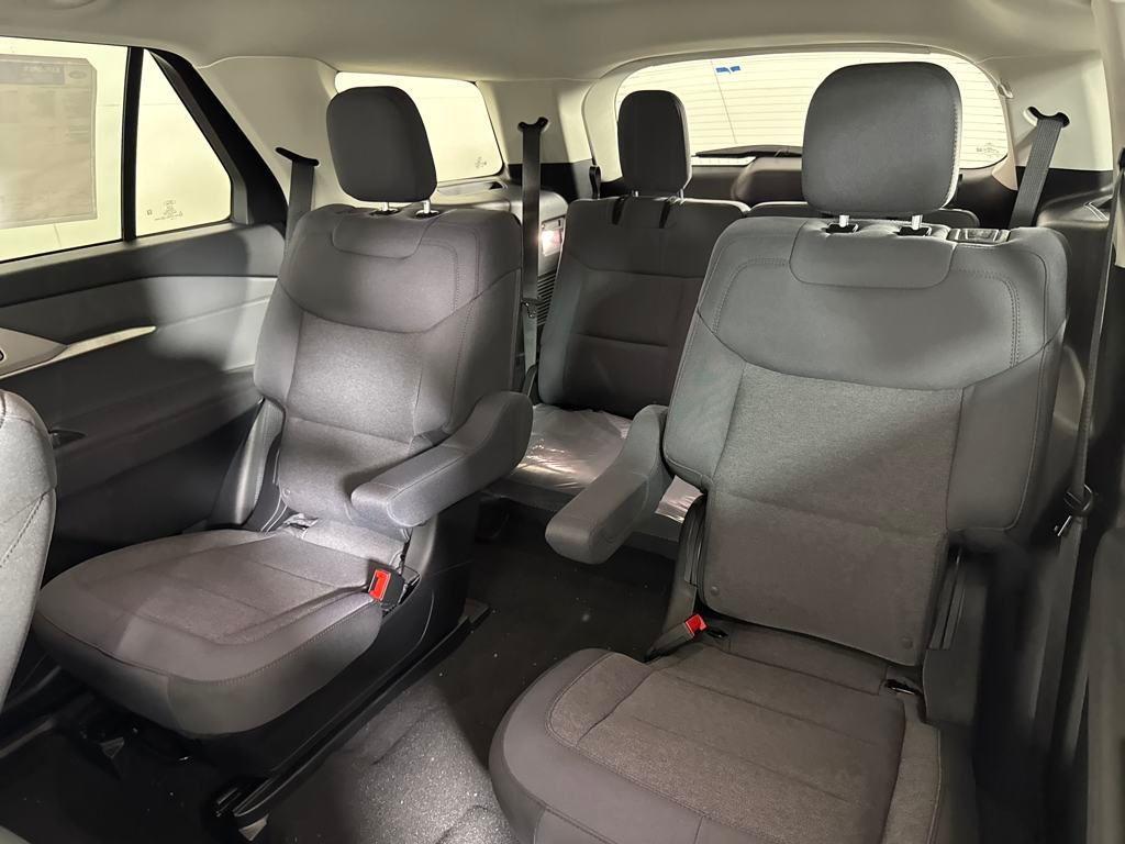 new 2025 Ford Explorer car, priced at $38,543