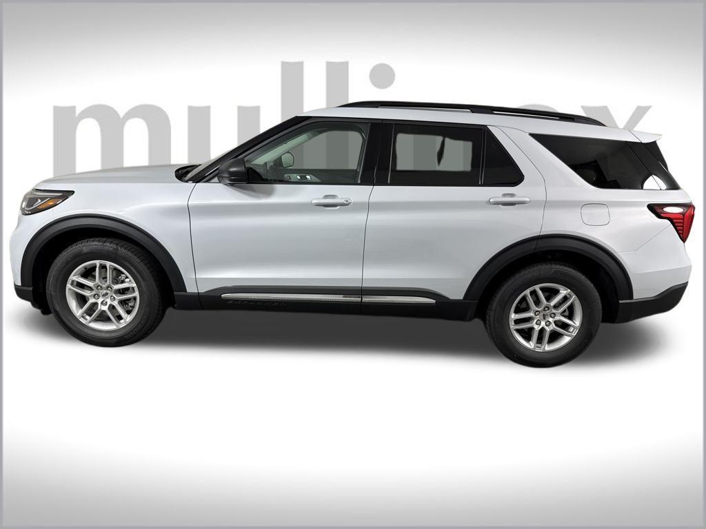 new 2025 Ford Explorer car, priced at $38,543