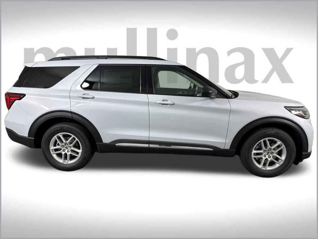 new 2025 Ford Explorer car, priced at $38,543