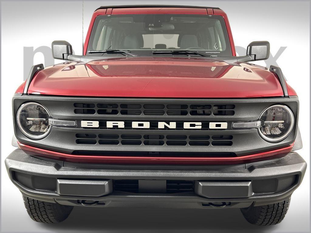 new 2025 Ford Bronco car, priced at $41,030