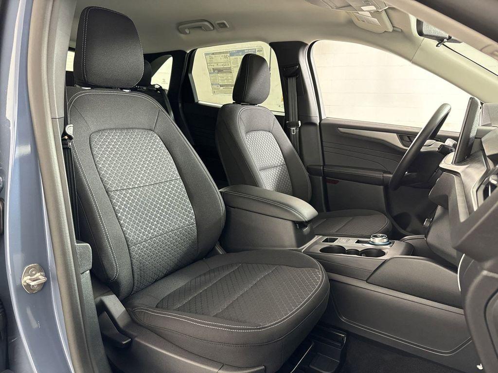 new 2025 Ford Escape car, priced at $27,592