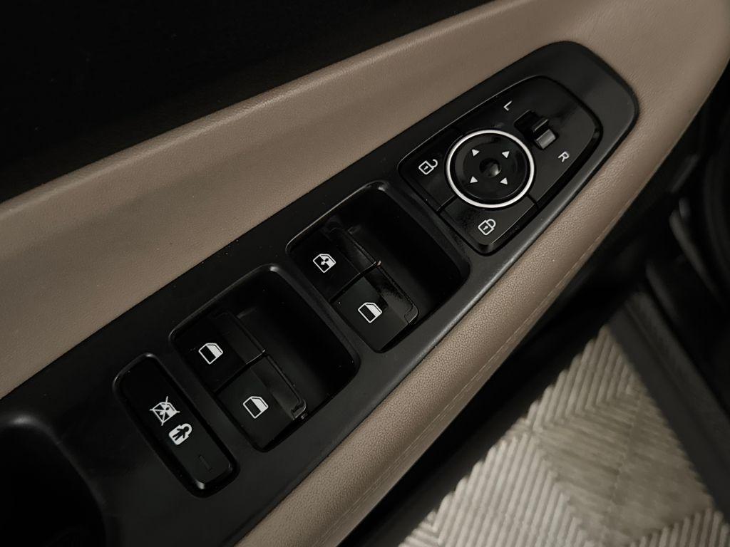 used 2019 Hyundai Santa Fe car, priced at $14,501