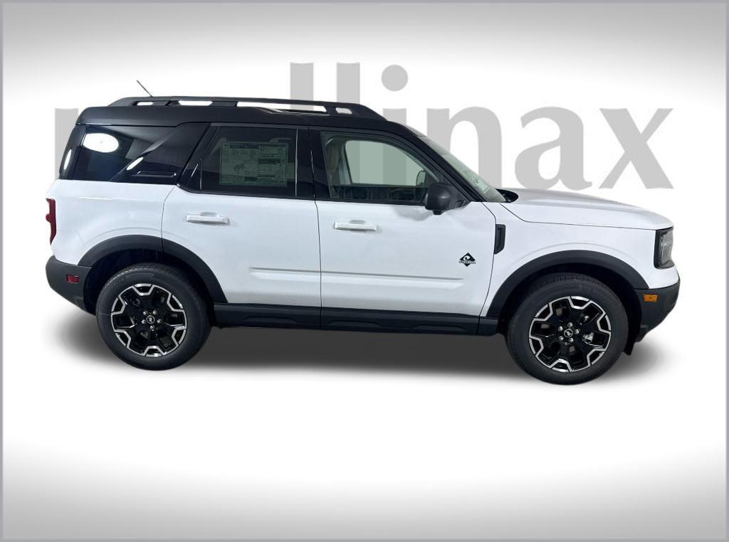 new 2025 Ford Bronco Sport car, priced at $39,108